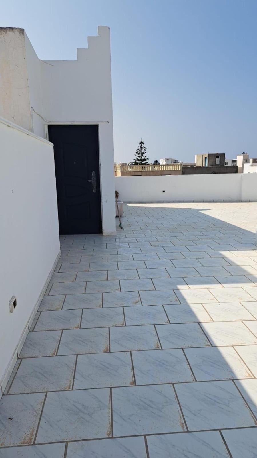 S 2 A 200m De La Apartment Sousse